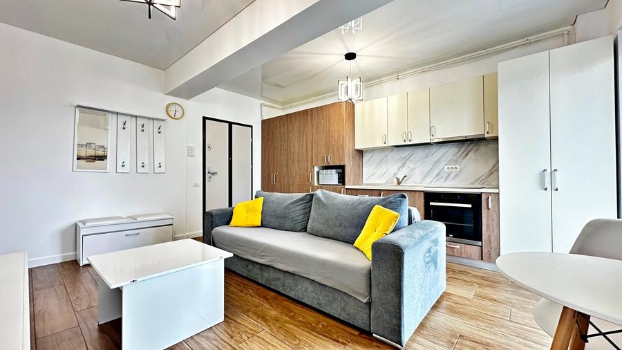 Apartament cu 2 camere semidecomandat, mobilat în Mamaia-Sat