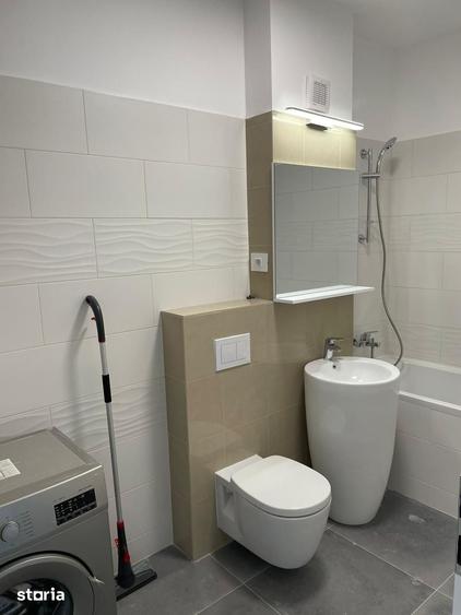 Apartament cu 2 camere semidecomandat în Pieptănari