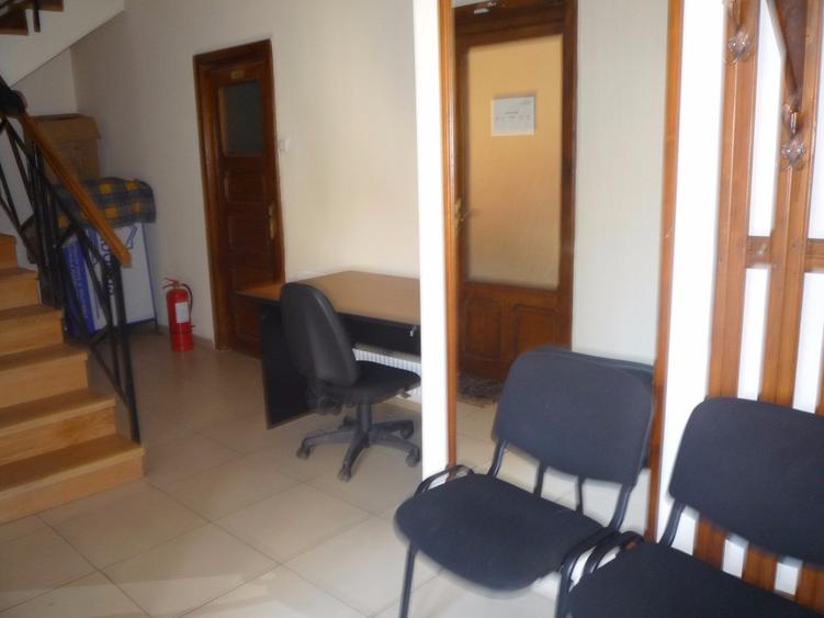 Cladire de birouri ultracentral , p+e+m, sc 480 mp - 4