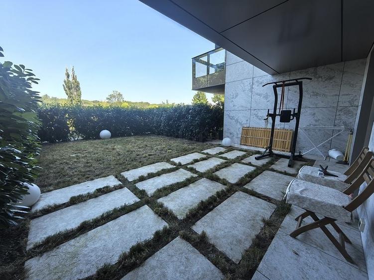 Apartament cu 4 camere decomandat în Iancu Nicolae