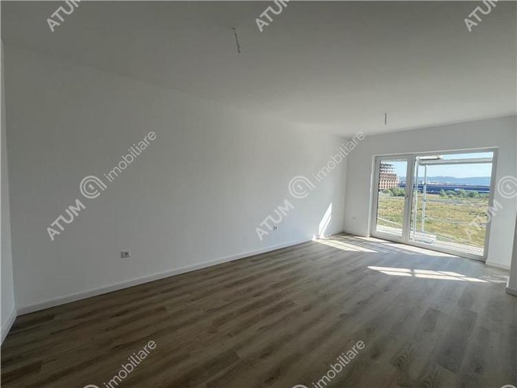 Apartament cu 2 camere decomandat în Exterior Sud