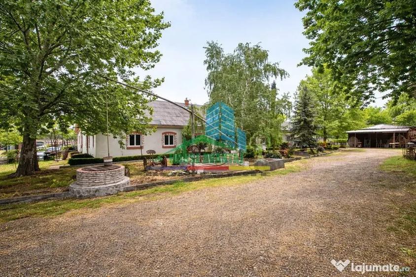 Spațiu comercial, de 1,600 mp, în Vârteșcoiu