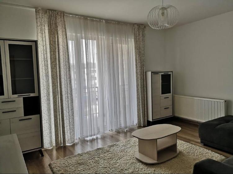 Apartament cu 2 camere decomandat, mobilat în Lazaret
