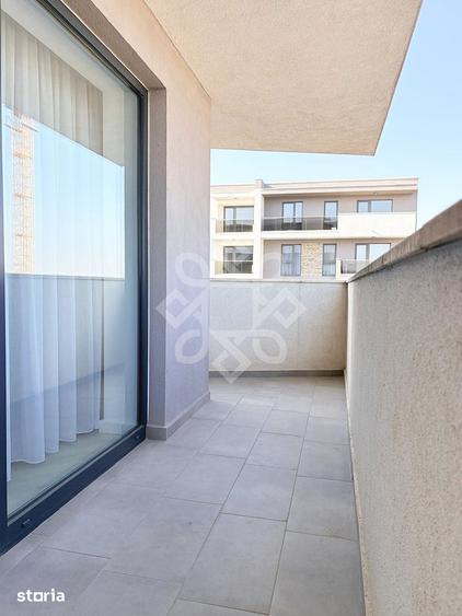 Apartament cu 3 camere decomandat în Seleuș