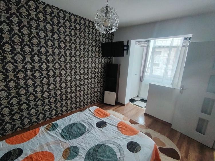Inchiriez apartament 2 camere zona Mircea Cel Batran - 3