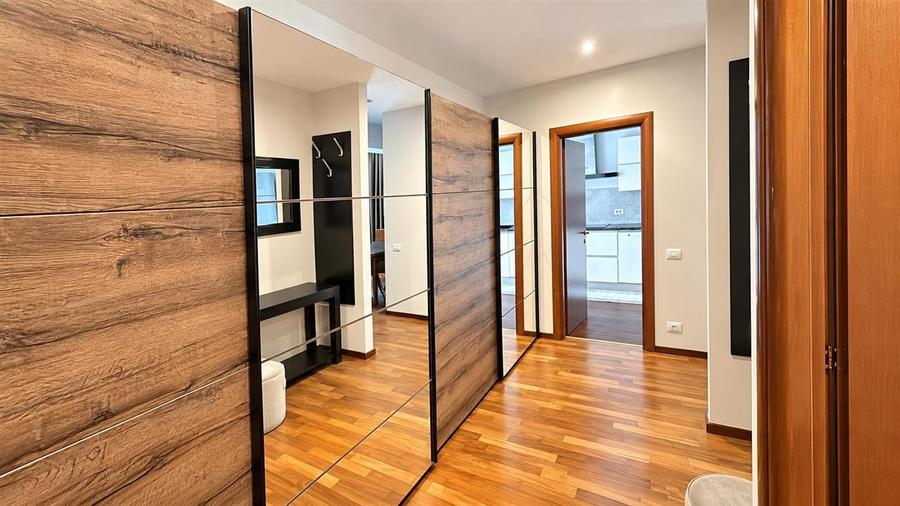 Apartament cu 3 camere decomandat în Herăstrău