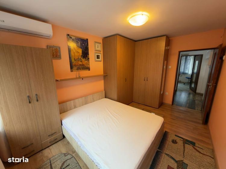 Apartament cu 3 camere semidecomandat, mobilat în Ștefan cel Mare