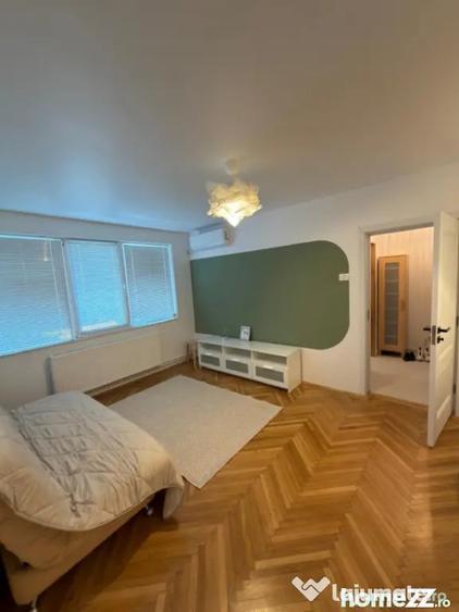 Apartament cu 2 camere semidecomandat în Tomis II