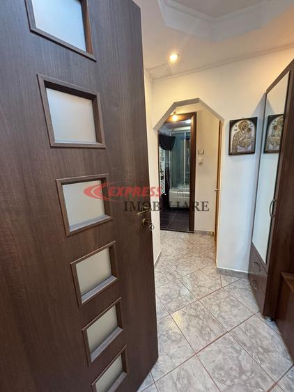 Apartament cu 2 camere decomandat în Dristor