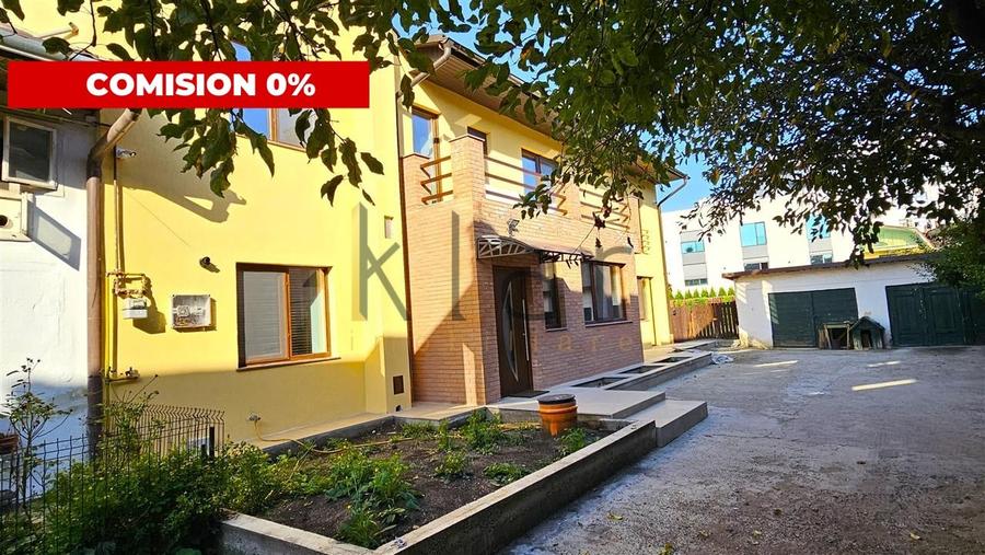 Casă cu 5 camere cu Teren 534 Mp în Central