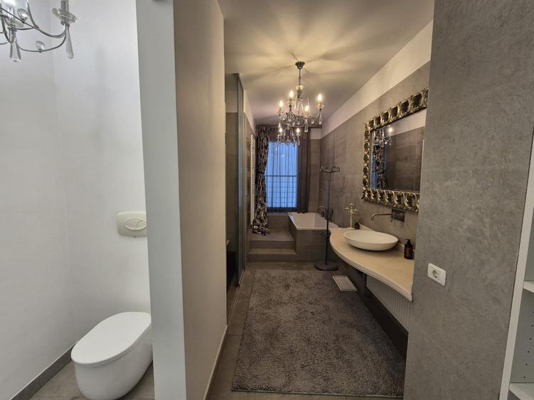 PENTHOUSE EXCLUSIVIST CU TERASĂ PANORAMICĂ ÎN CENTRUL CAPITALEI - 16
