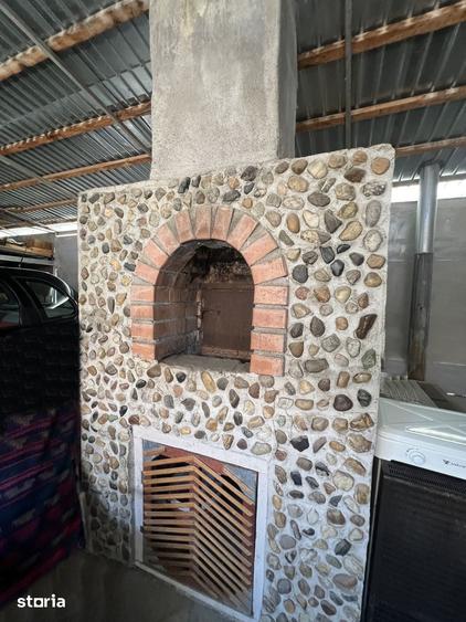 Casă cu 4 camere cu Teren 1819 Mp în Ciugud
