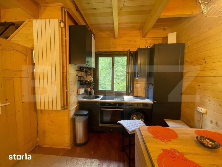 Casă cu 3 camere cu Teren 1575 Mp în Poieni