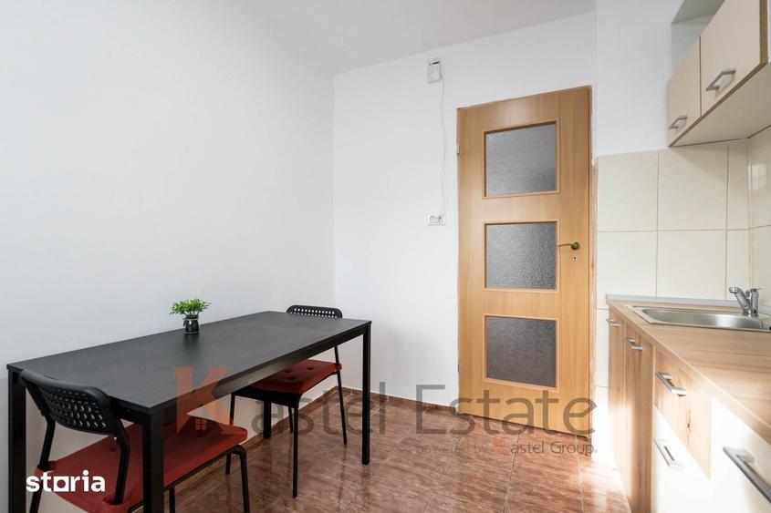 Apartament cu 2 camere decomandat în Tei