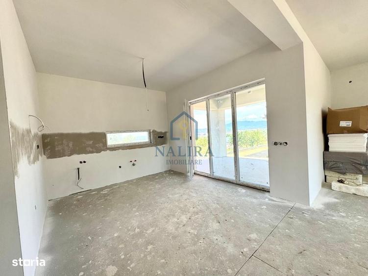 Casă cu 4 camere în Satu Nou de Jos