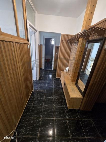 Apartament cu 2 camere decomandat în Aurel Vlaicu