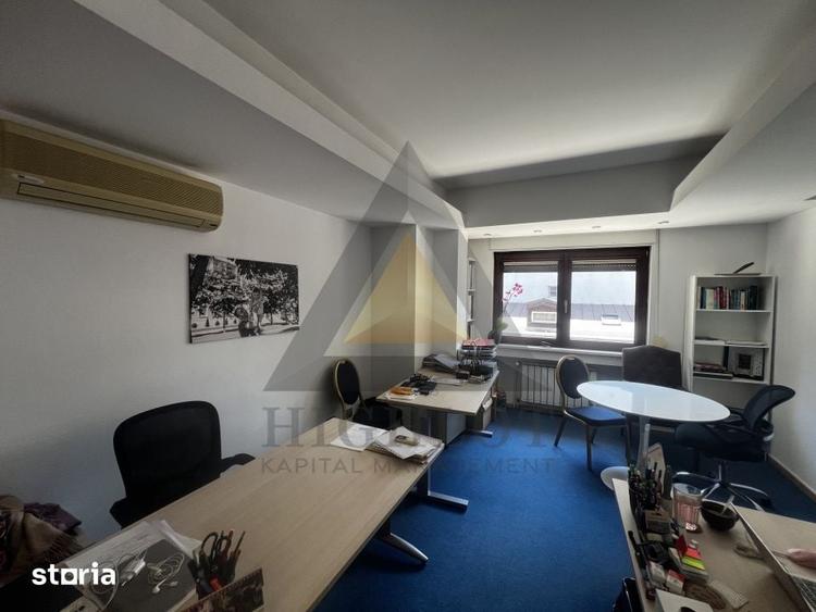 Apartament cu 4 camere decomandat în Dorobanți