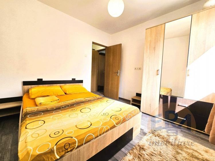 Apartament cu 2 camere semidecomandat, mobilat în Rogerius