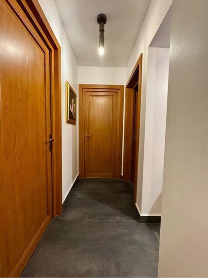 Apartament cu 2 camere decomandat în Cornișa
