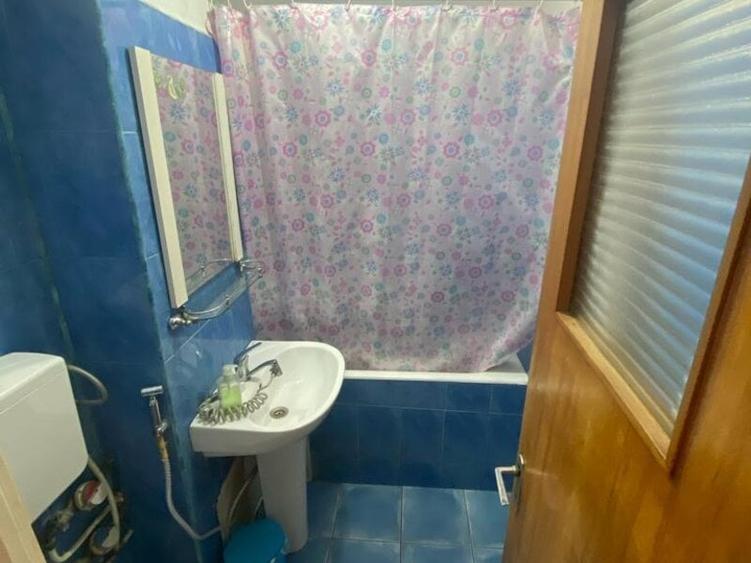 Apartament cu 3 camere decomandat în Colentina