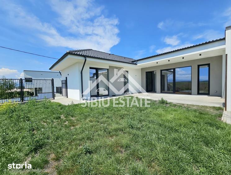 Casă cu 4 camere cu Teren 310 Mp în Chirpăr