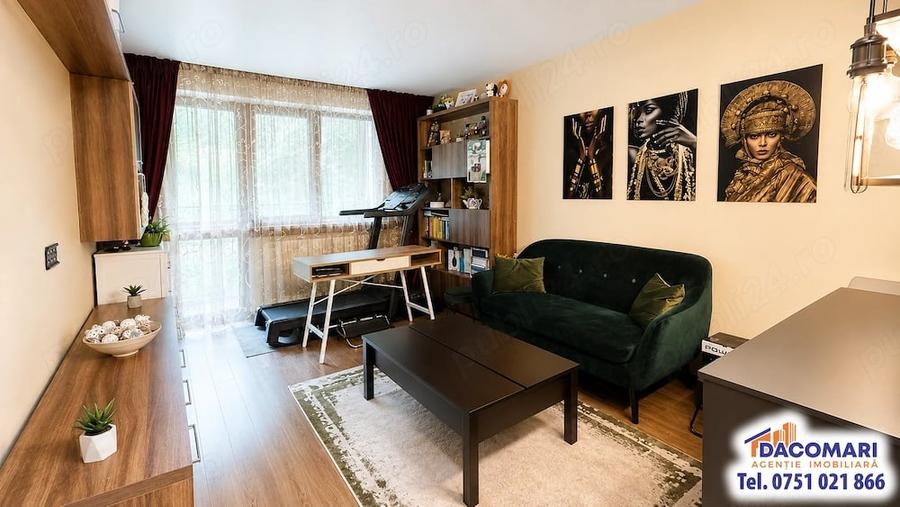 Apartament cu 2 camere decomandat în Micro 17