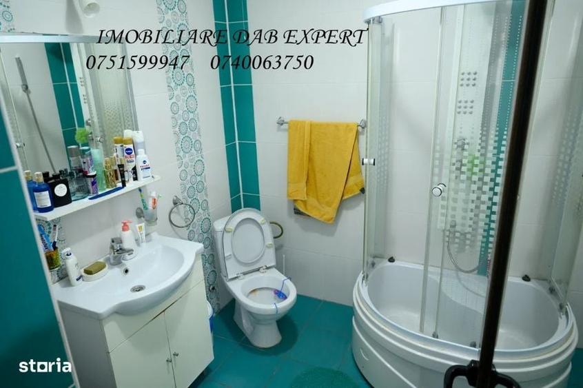 Casă cu 4 camere cu Canalizare în Vânători