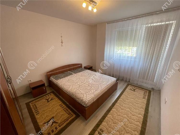 Apartament cu 2 camere decomandat, mobilat în Turnișor