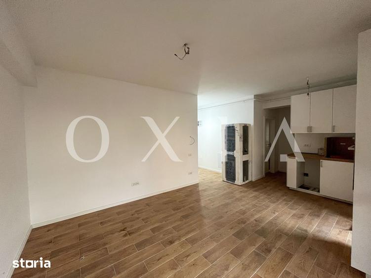 Apartament cu 2 camere semidecomandat în Soarelui