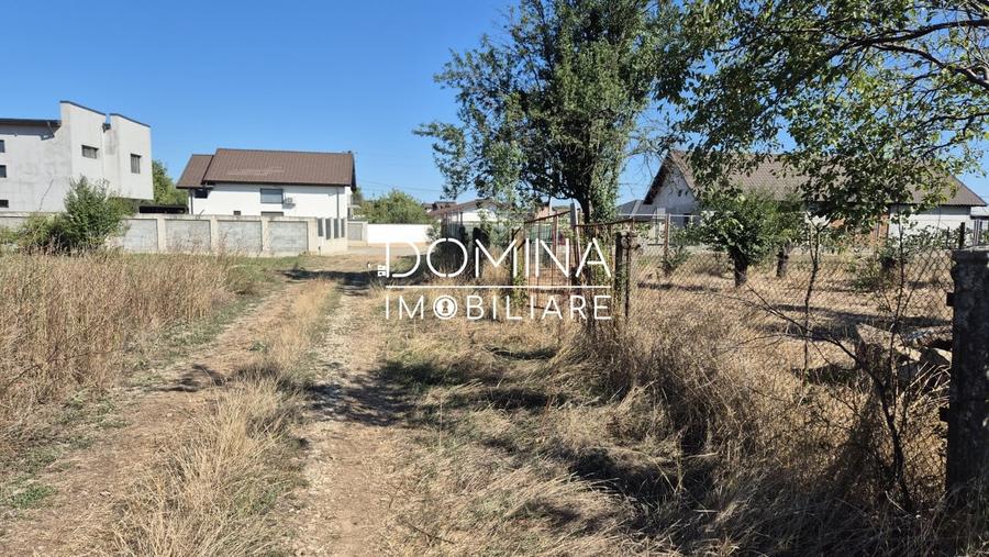 Casă individuală cu 3 camere cu Teren 2455 Mp în Primăverii