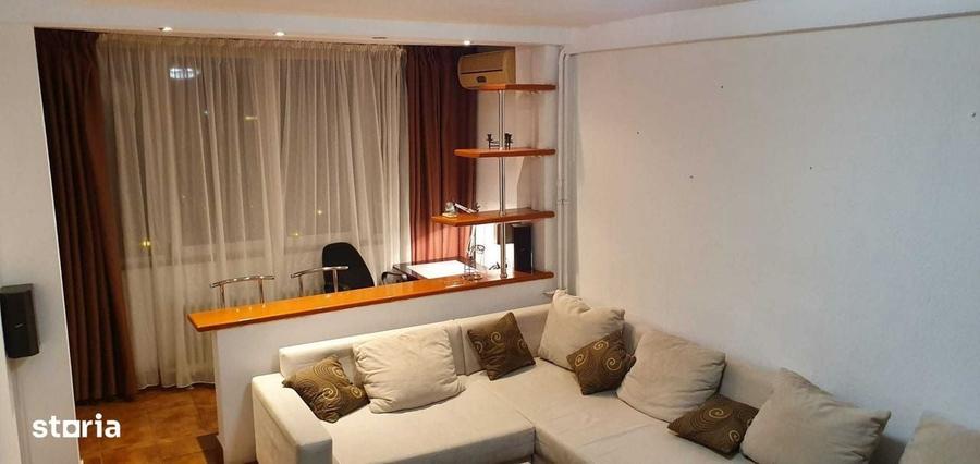 Apartament cu 2 camere decomandat în Domenii