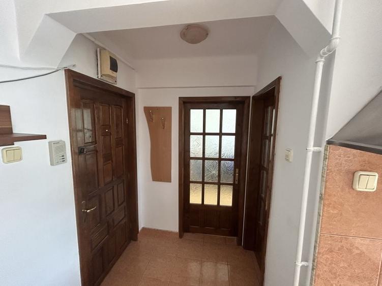 Garsonieră decomandată în Exterior Vest
