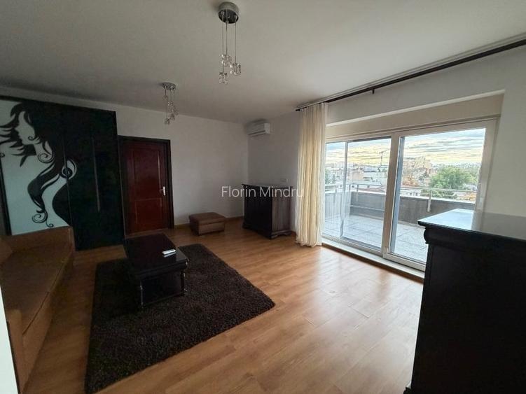 Apartament 2 camere Piata Sf. Stefan / TERASA + PARCARE