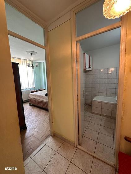 De vanzare apartament 4 camere,2 bai,2balcoane,etj1,zona ultracentrala - 16
