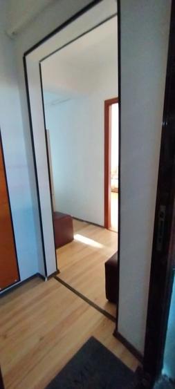 Apartament cu 2 camere decomandat în 13 Decembrie
