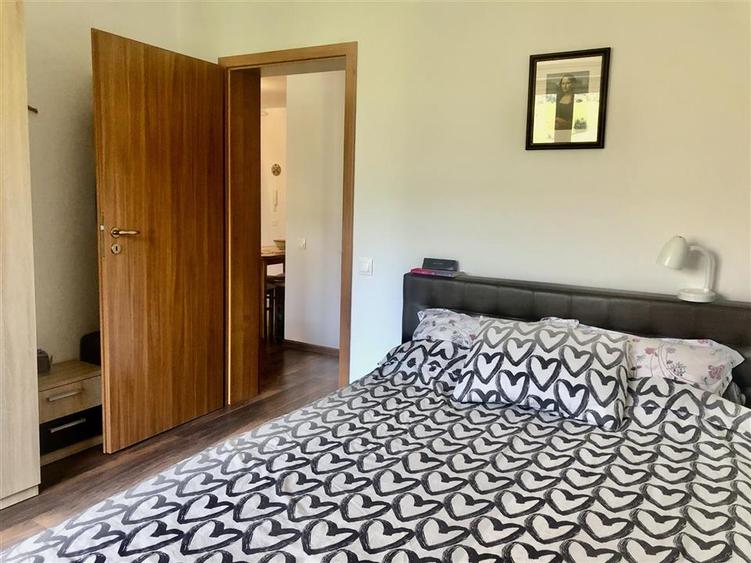 Apartament cu 2 camere decomandat, mobilat în Cernatu