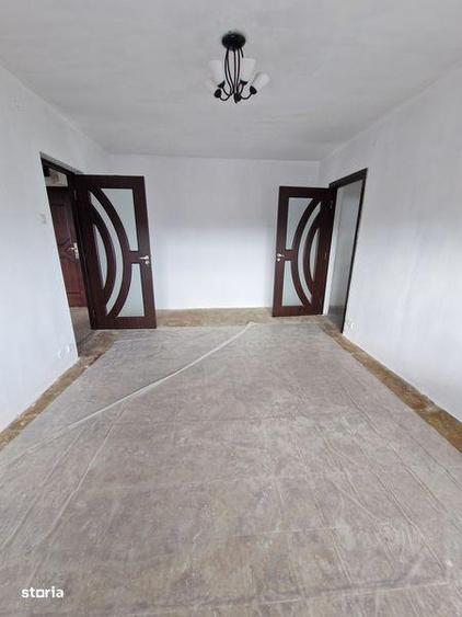 Apartament cu 2 camere semidecomandat în Rahova