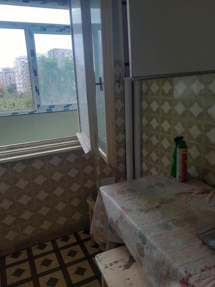 Apartament cu 2 camere semidecomandat în Iancului