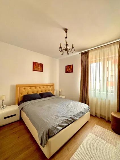 Apartament cu 2 camere decomandat, mobilat în Parcul Carol