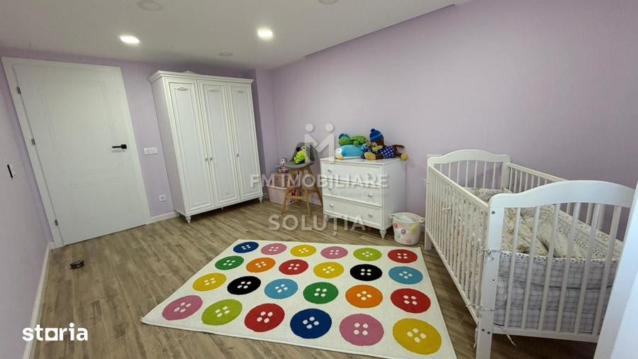 Casă cu 4 camere cu Teren 676 Mp în Groși
