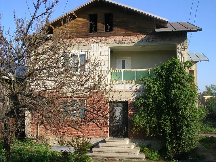 Casă cu 2 camere în Exterior Vest