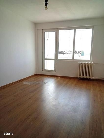 Apartament cu 2 camere decomandat în Dobroești