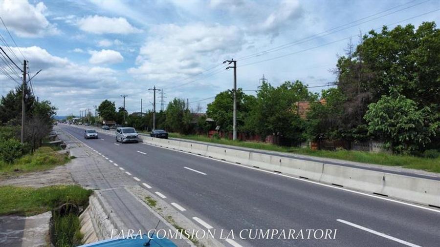 Teren Construcții intravilan de 2539 mp, în Râureni