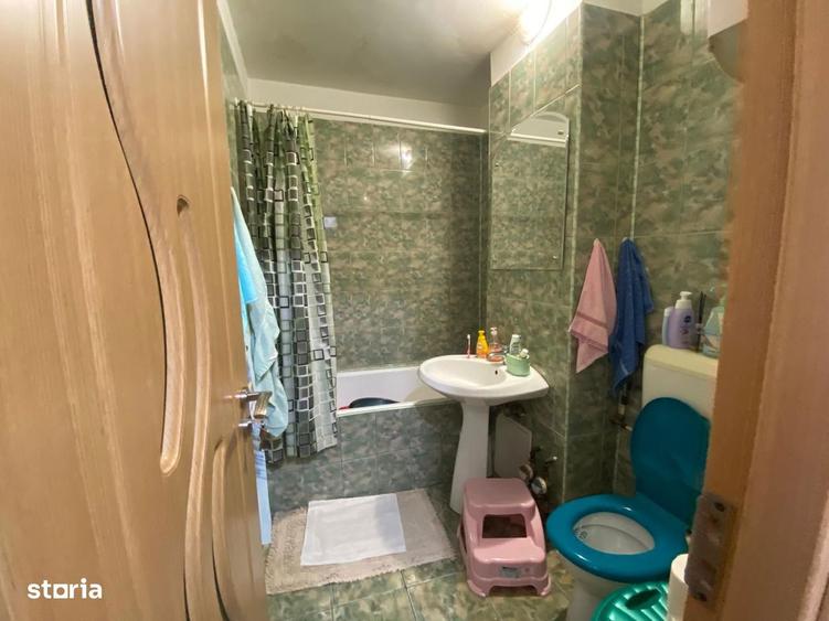 Apartament cu 3 camere decomandat, mobilat în Dristor