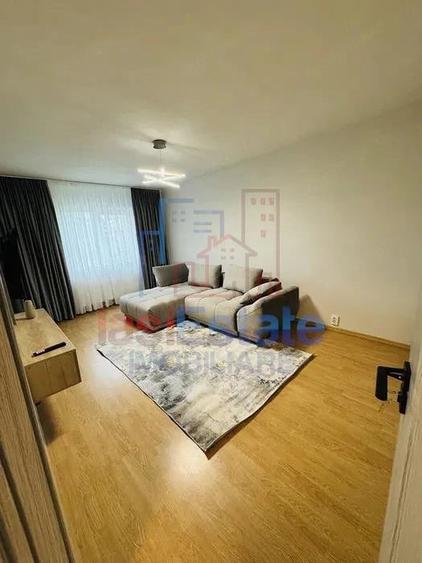 Apartament cu 2 camere decomandat în Filiași