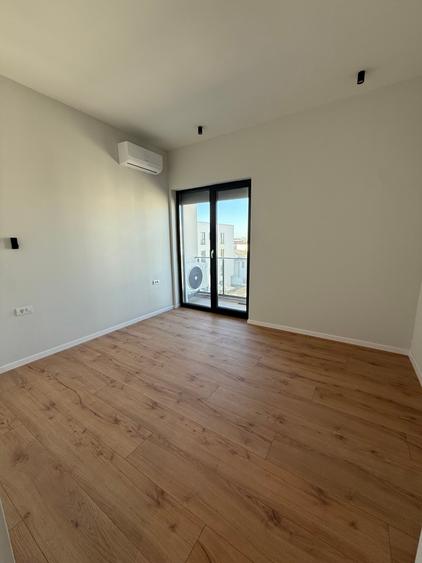 Apartament cu 3 camere în Tunari