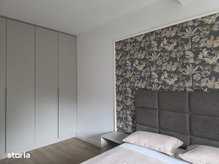Apartament cu 5 camere în Subcetate