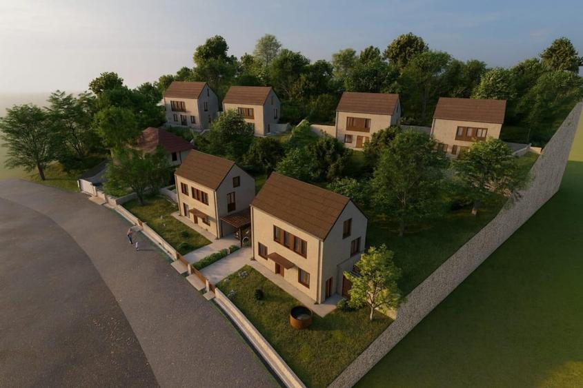 Casă individuală cu 4 camere cu Canalizare în Suceagu