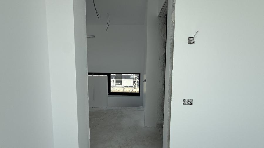 Casă individuală cu 4 camere cu Teren 570 Mp în Săftica