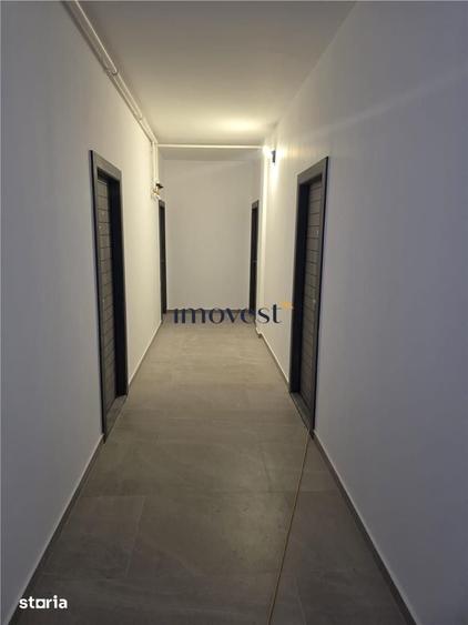 Apartament cu 3 camere decomandat în Solidarității